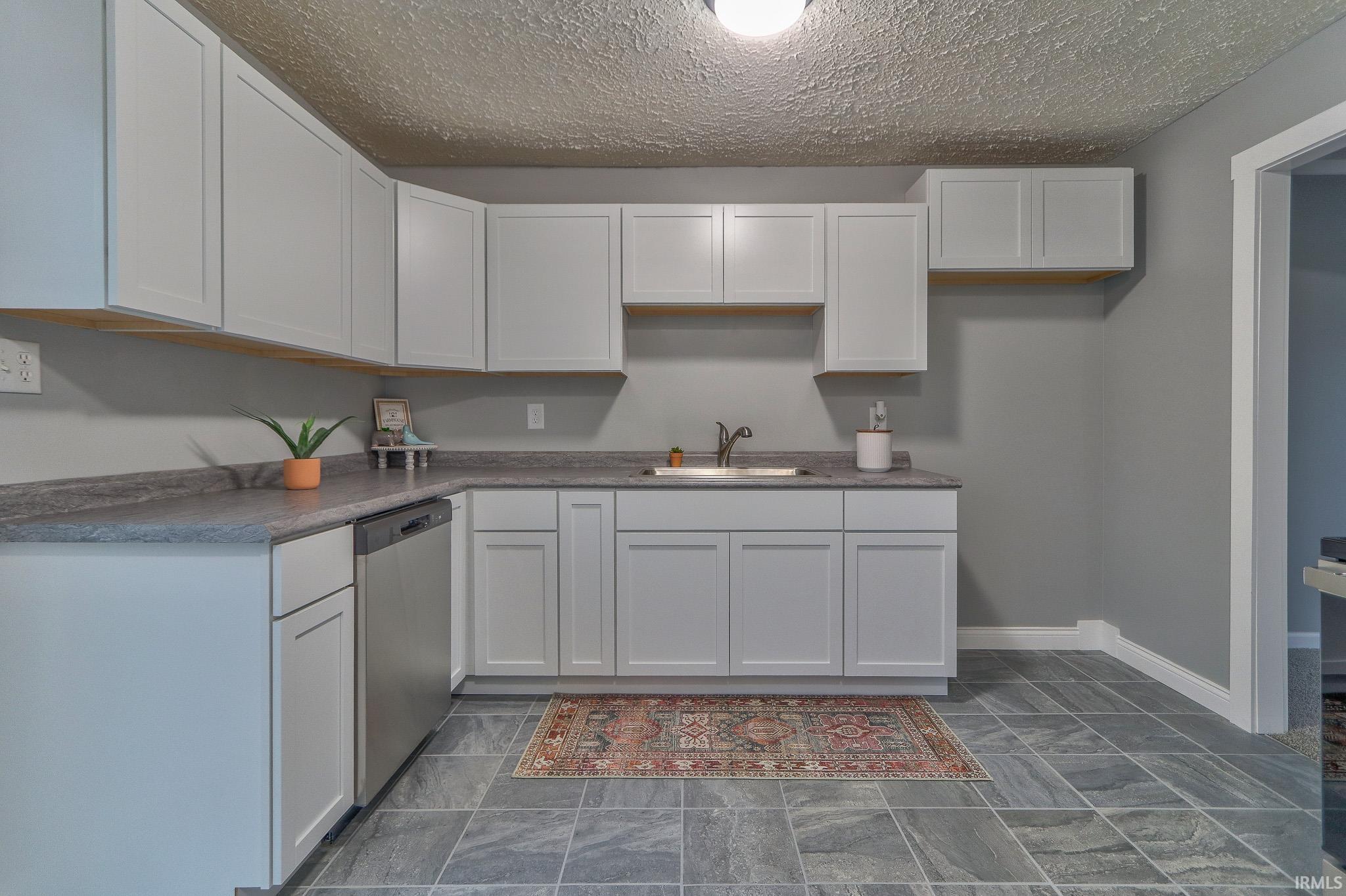 4813 Sherbrooke Road Evansville, IN 47710 - Photo 8 of 31