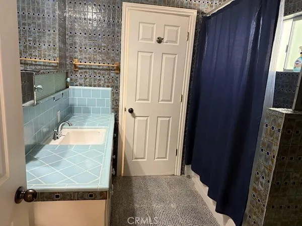 $2,600 | 18764 Consul Avenue, Corona, CA 92881