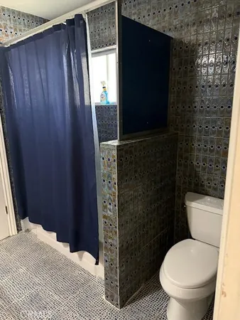 $2,600 | 18764 Consul Avenue, Corona, CA 92881