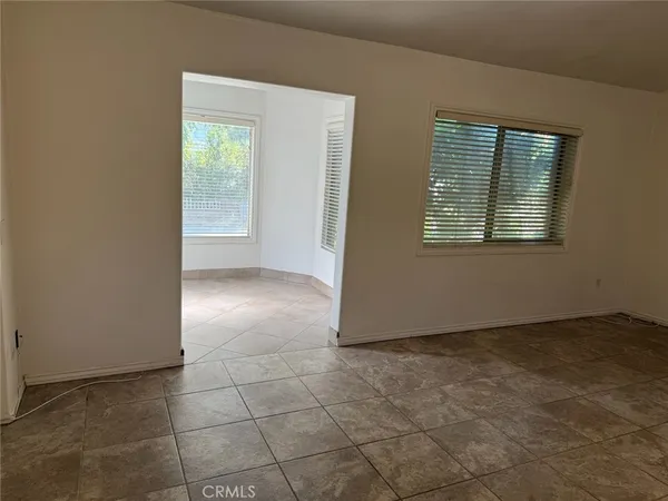 $2,600 | 18764 Consul Avenue, Corona, CA 92881