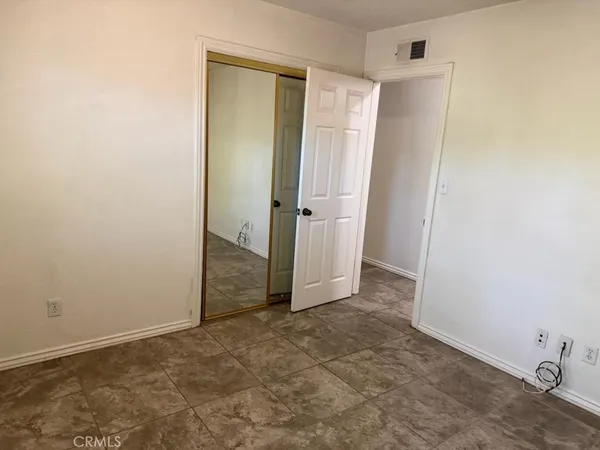 $2,600 | 18764 Consul Avenue, Corona, CA 92881