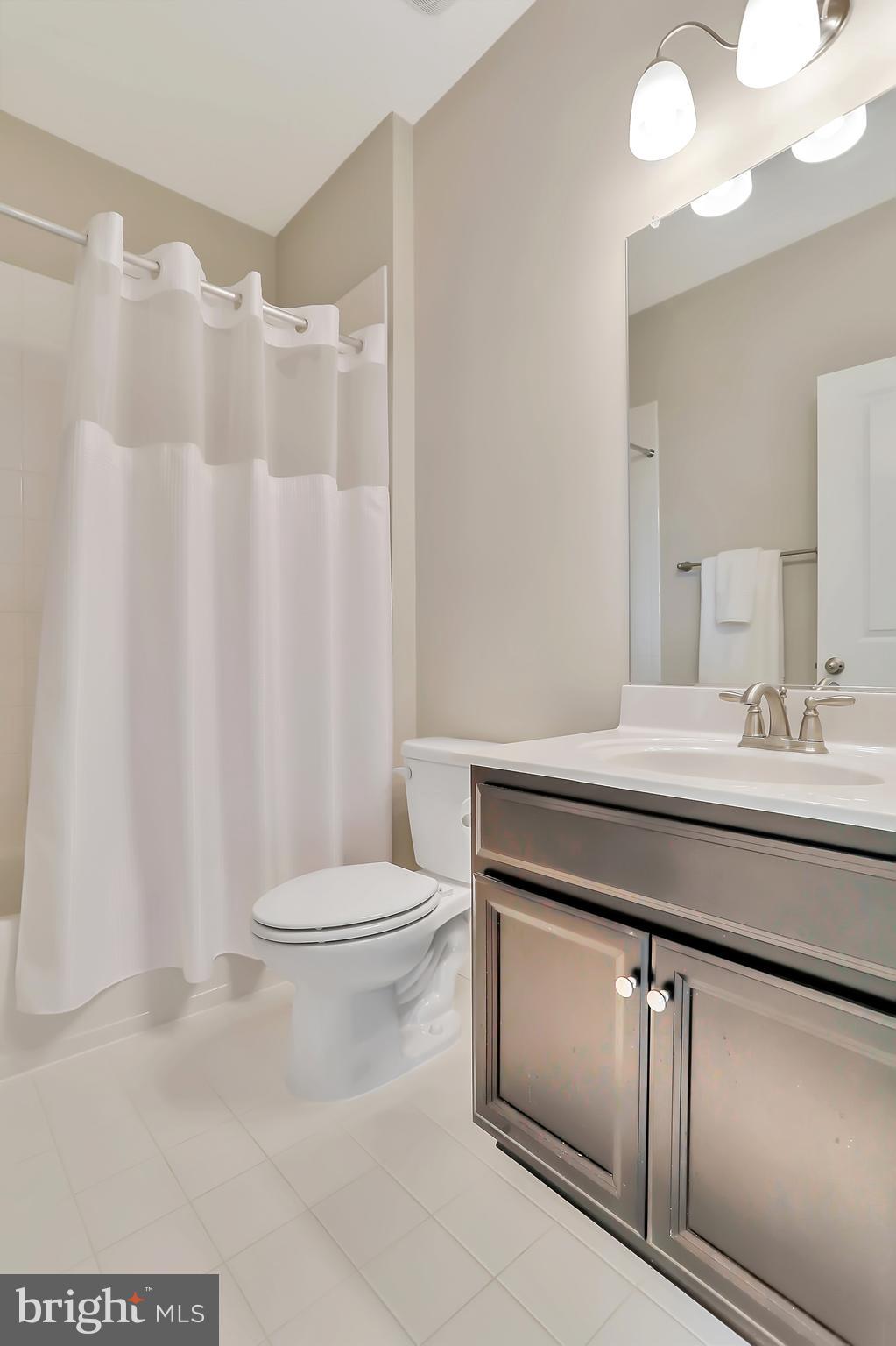4632 Cambria Road Frederick, MD 21703 - Photo 25 of 41 Full Bath