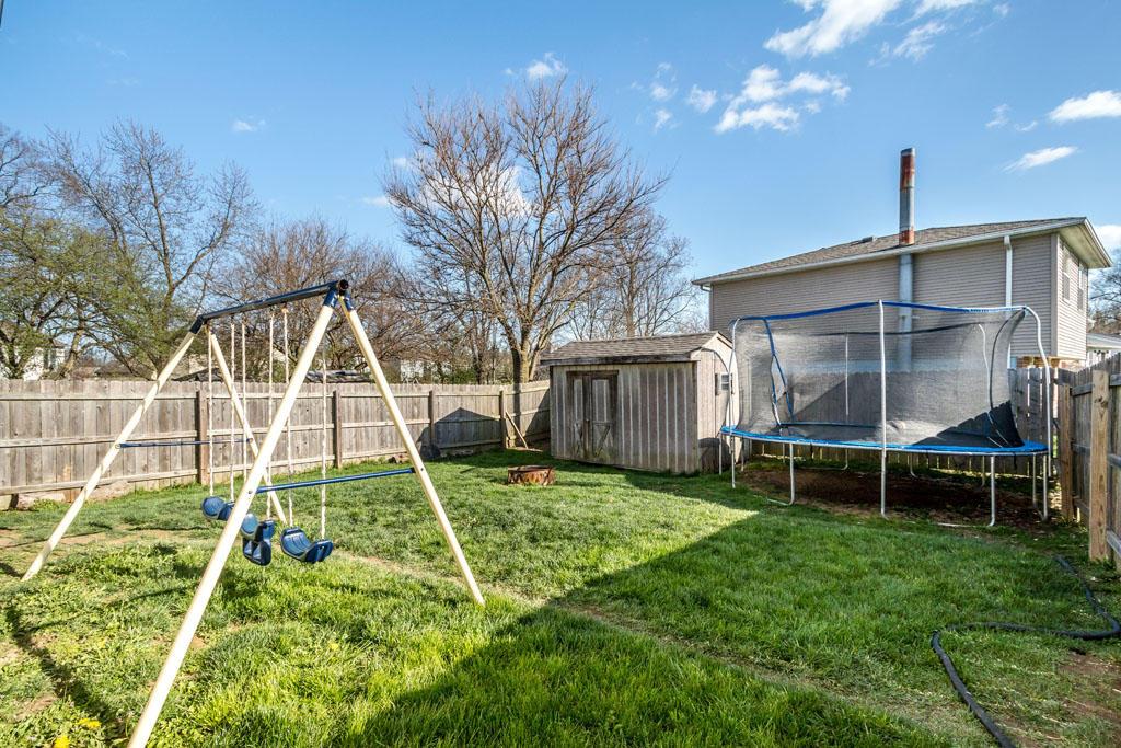 1754 Ripplebrook Road Columbus, OH 43223 - Photo 8 of 32 Gallery Image 8