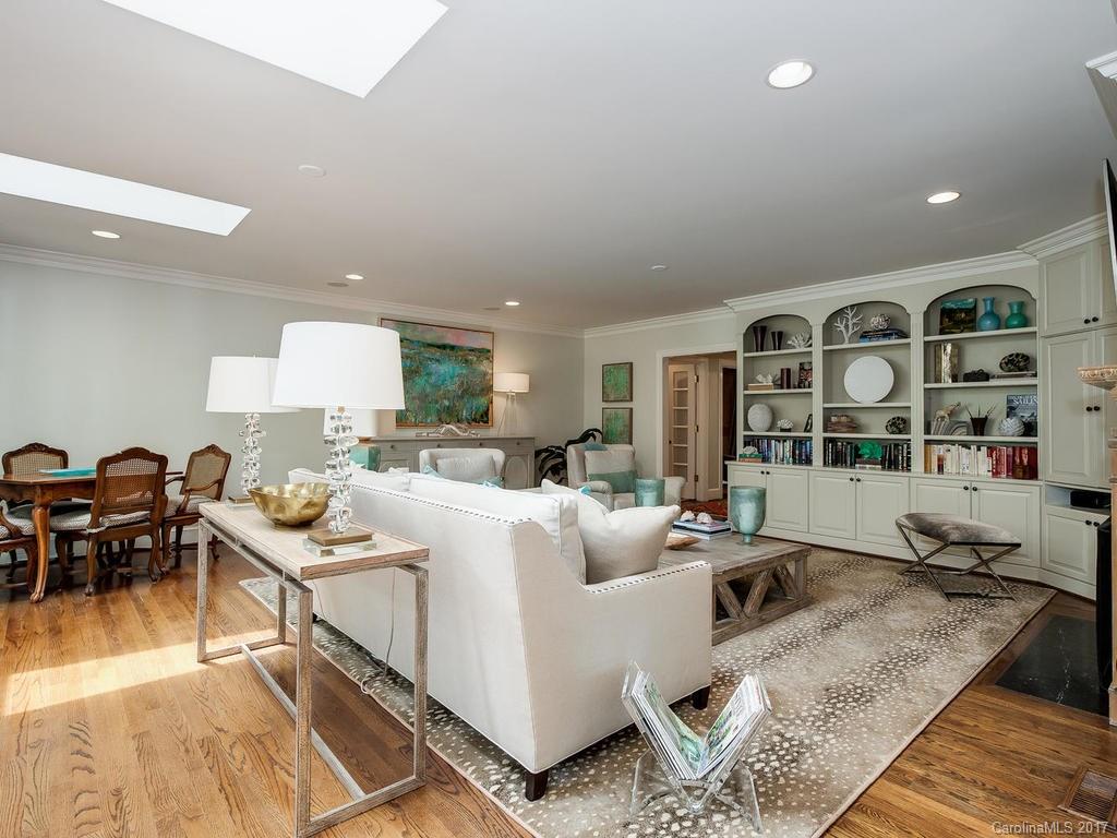 2121 Queens Road East Charlotte, NC 28207 - Photo 7 of 24 Gallery Image 7