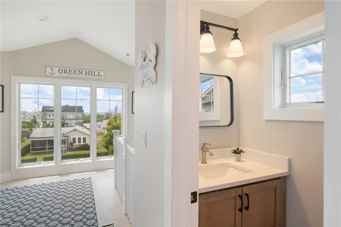 $2,995,000 | 7 Rosebriar Avenue, South Kingstown, RI 02879