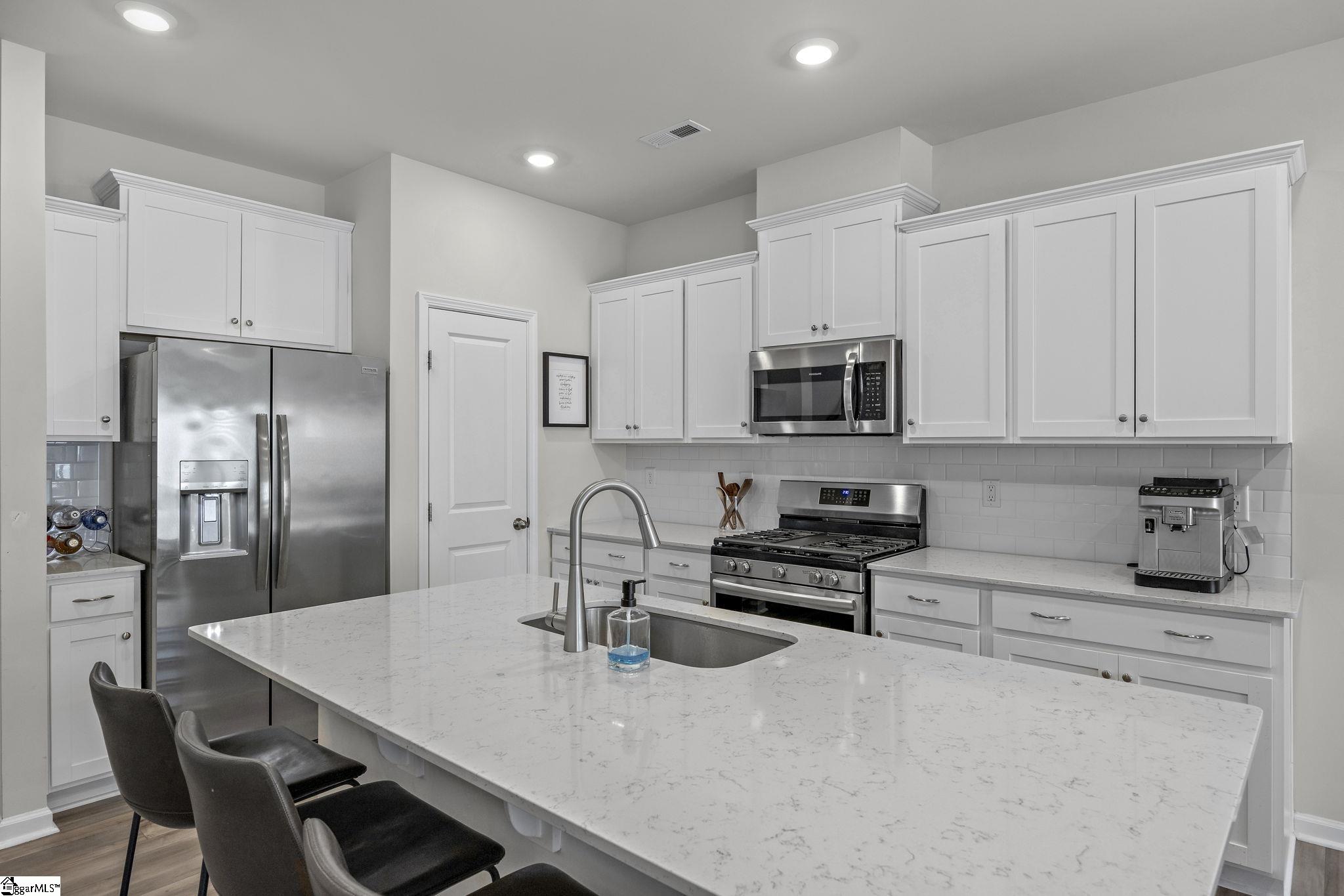413 Batten Road Taylors, SC 29687 - Photo 13 of 42