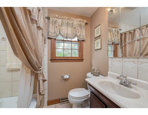 25 Ruthellen Road Hudson, MA 01749 - Photo 11 of 18 Gallery Image 11
