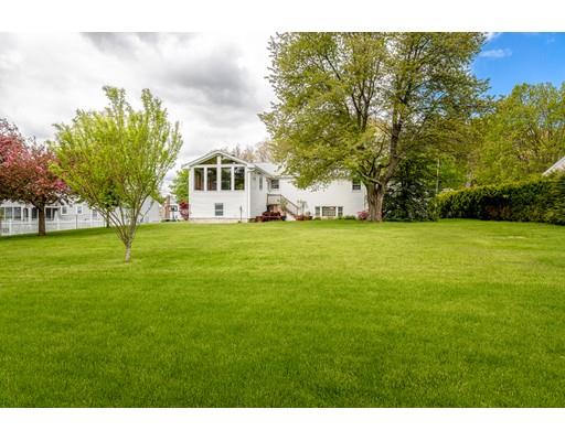 25 Ruthellen Road Hudson, MA 01749 - Photo 3 of 18 Gallery Image 3