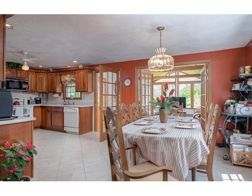 25 Ruthellen Road Hudson, MA 01749 - Photo 4 of 18 Gallery Image 4