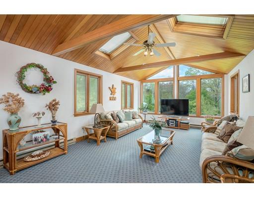 25 Ruthellen Road Hudson, MA 01749 - Photo 7 of 18 Gallery Image 7