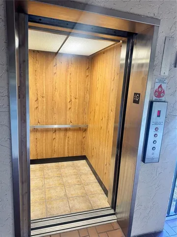 $1,950 | 23465 Harbor View Road, Unit 824, Punta Gorda, FL 33980