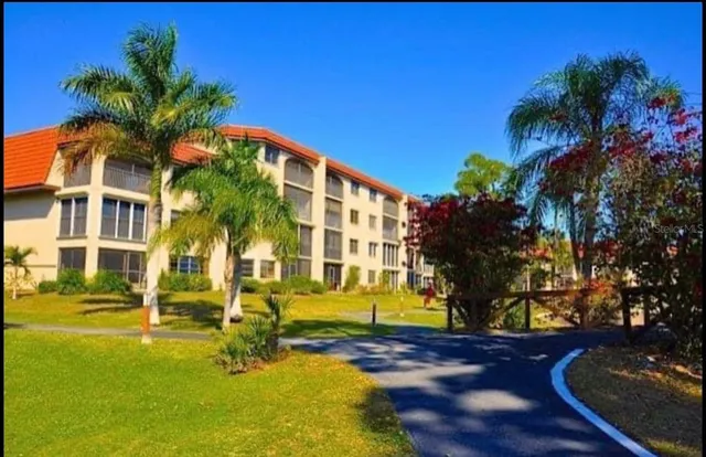 $1,950 | 23465 Harbor View Road, Unit 824, Punta Gorda, FL 33980