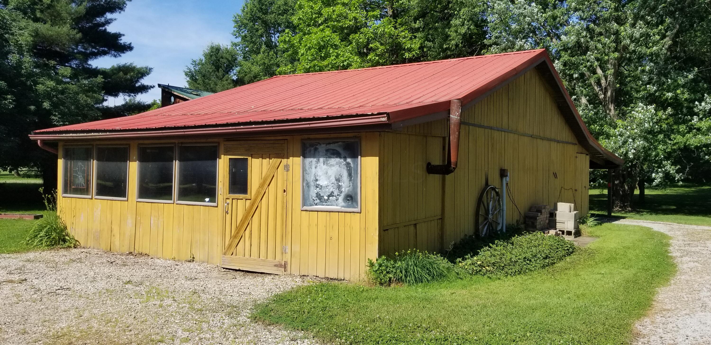 14689 Hock-Hocking Road Logan, OH 43138 - Photo 4 of 13 20260530_102151