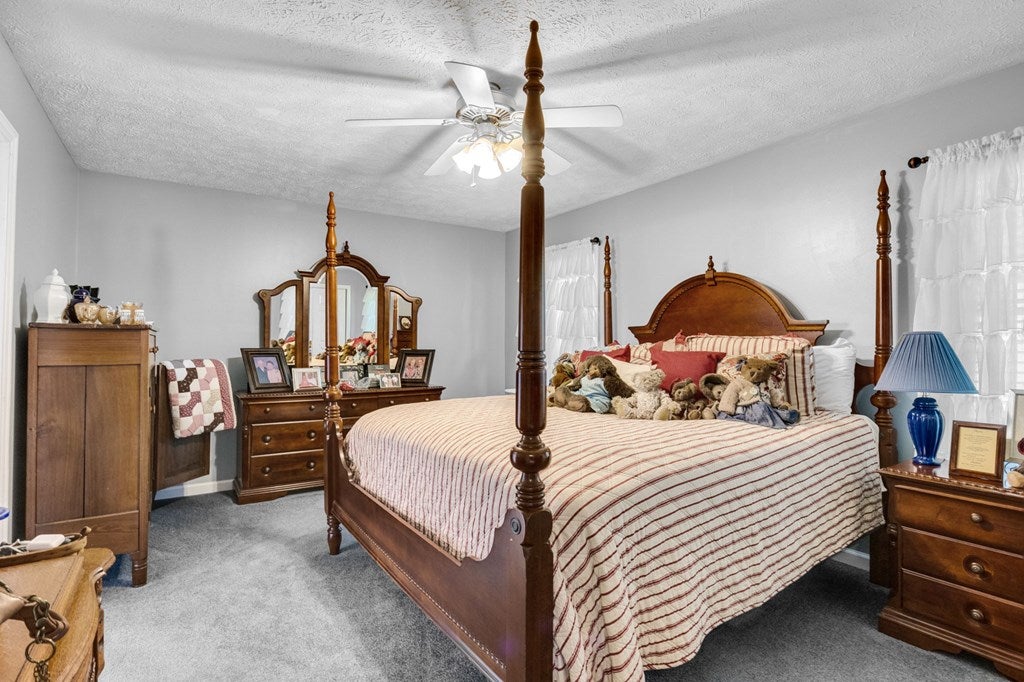 8190 Mountain Road Cedar Bluff, VA 24609 - Photo 18 of 38 Gallery Image 18