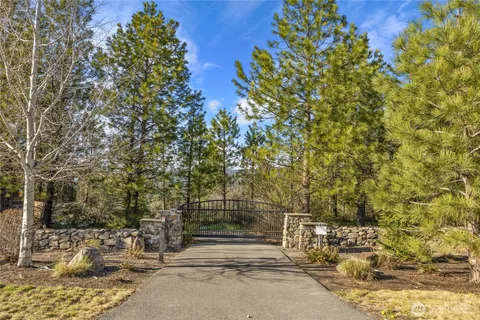 $850,000 | 391 Big Hill Drive, Cle Elum, WA 98922
