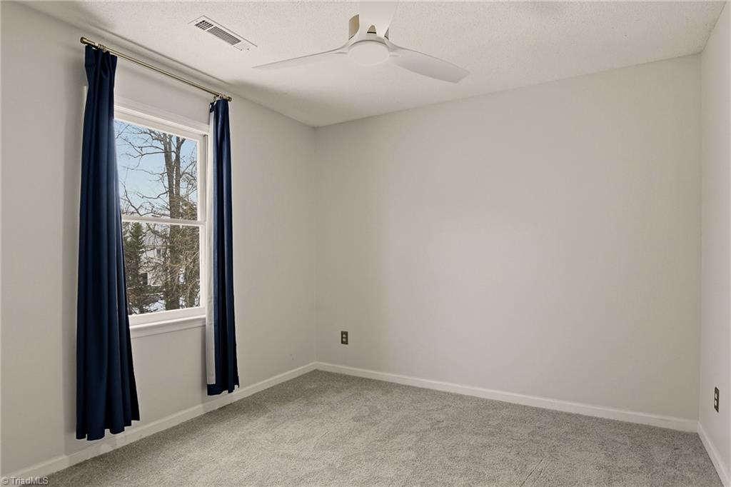 2007 Carlisle Way High Point, NC 27265 - Photo 23 of 31