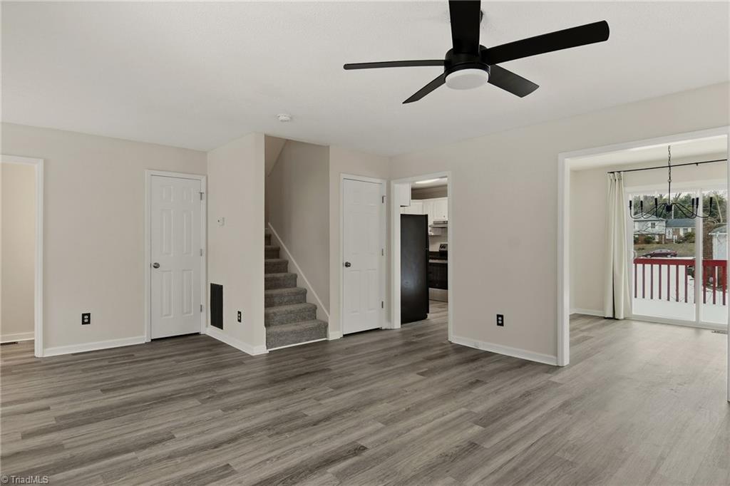 2007 Carlisle Way High Point, NC 27265 - Photo 9 of 31