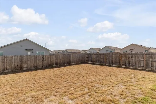$1,600 | 1923 Goldfinch, New Braunfels, TX 78130
