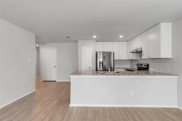 $1,600 | 1923 Goldfinch, New Braunfels, TX 78130