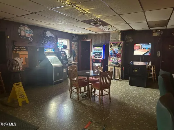 $379,000 | 8310 East Andrew Johnson Highway, Chuckey, TN 37641