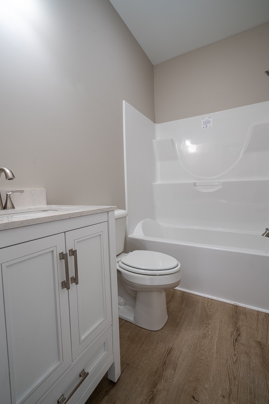32 Periwinkle Path Leoma, TN 38468 - Photo 20 of 28 a bathroom with a toilet a sink and bathtub
