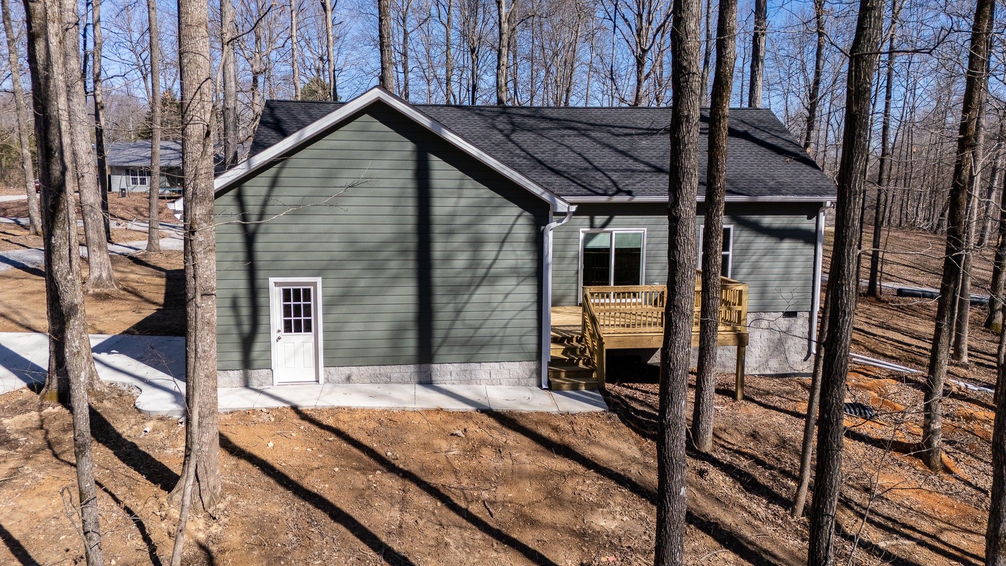 32 Periwinkle Path Leoma, TN 38468 - Photo 28 of 28 a view of a house with street from a balcony