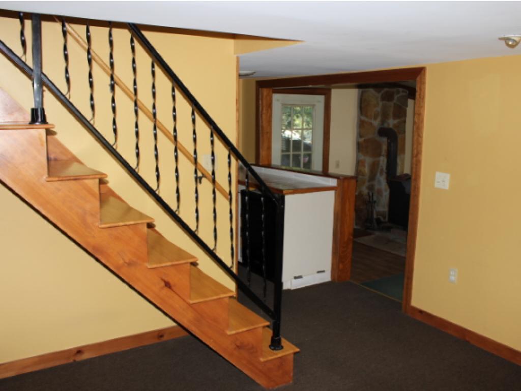 628 Plain Road Hinsdale, NH 03451 - Photo 5 of 20