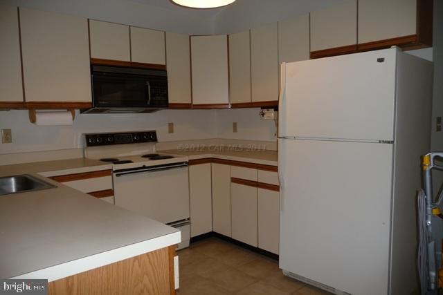 158 Ocean Parkway Ocean Pines, MD 21811 - Photo 5 of 12 Gallery Image 5