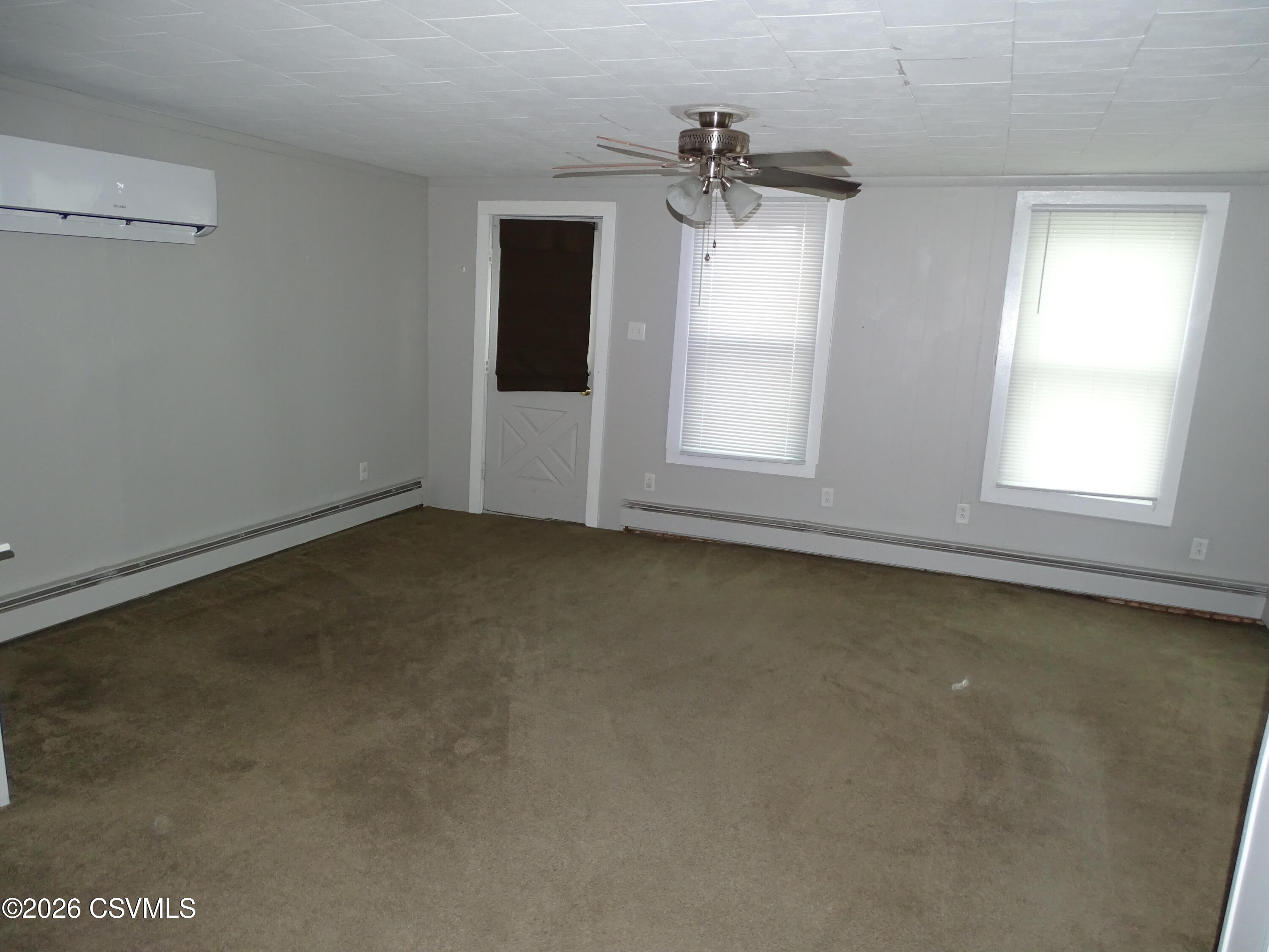 1124 Ferry Street Danville, PA 17821 - Photo 4 of 30