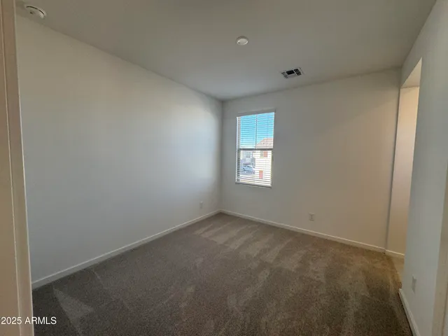 $2,695 | 26425 North 24th Glen, Phoenix, AZ 85085