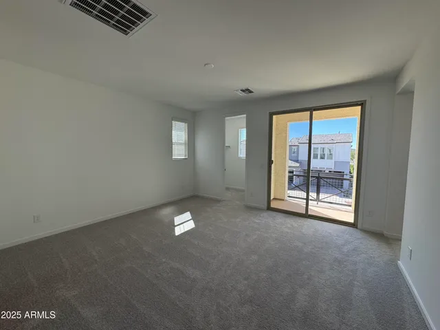 $2,695 | 26425 North 24th Glen, Phoenix, AZ 85085