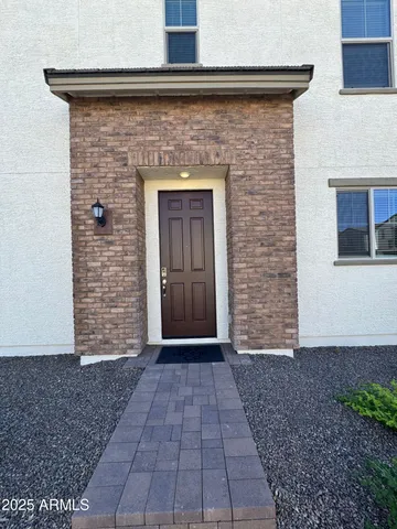 $2,695 | 26425 North 24th Glen, Phoenix, AZ 85085