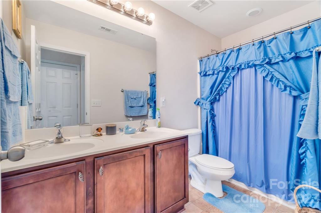 16018 Raptor Court Charlotte, NC 28278 - Photo 23 of 24 Gallery Image 23