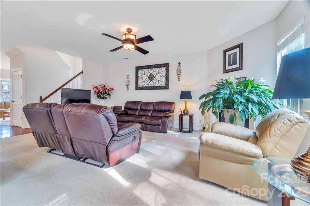 16018 Raptor Court Charlotte, NC 28278 - Photo 8 of 24 Gallery Image 8
