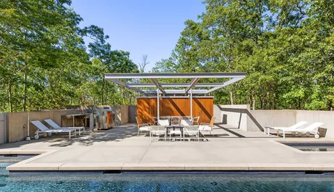 $7,875,000 | 1052 Noyac Path, Water Mill, NY 11976