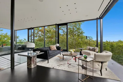 $7,875,000 | 1052 Noyac Path, Water Mill, NY 11976