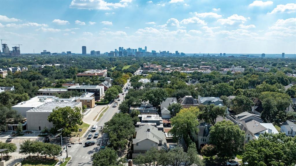 5921 Preston Road University Park, TX 75205 - Photo 32 of 37 an aerial view of multiple house