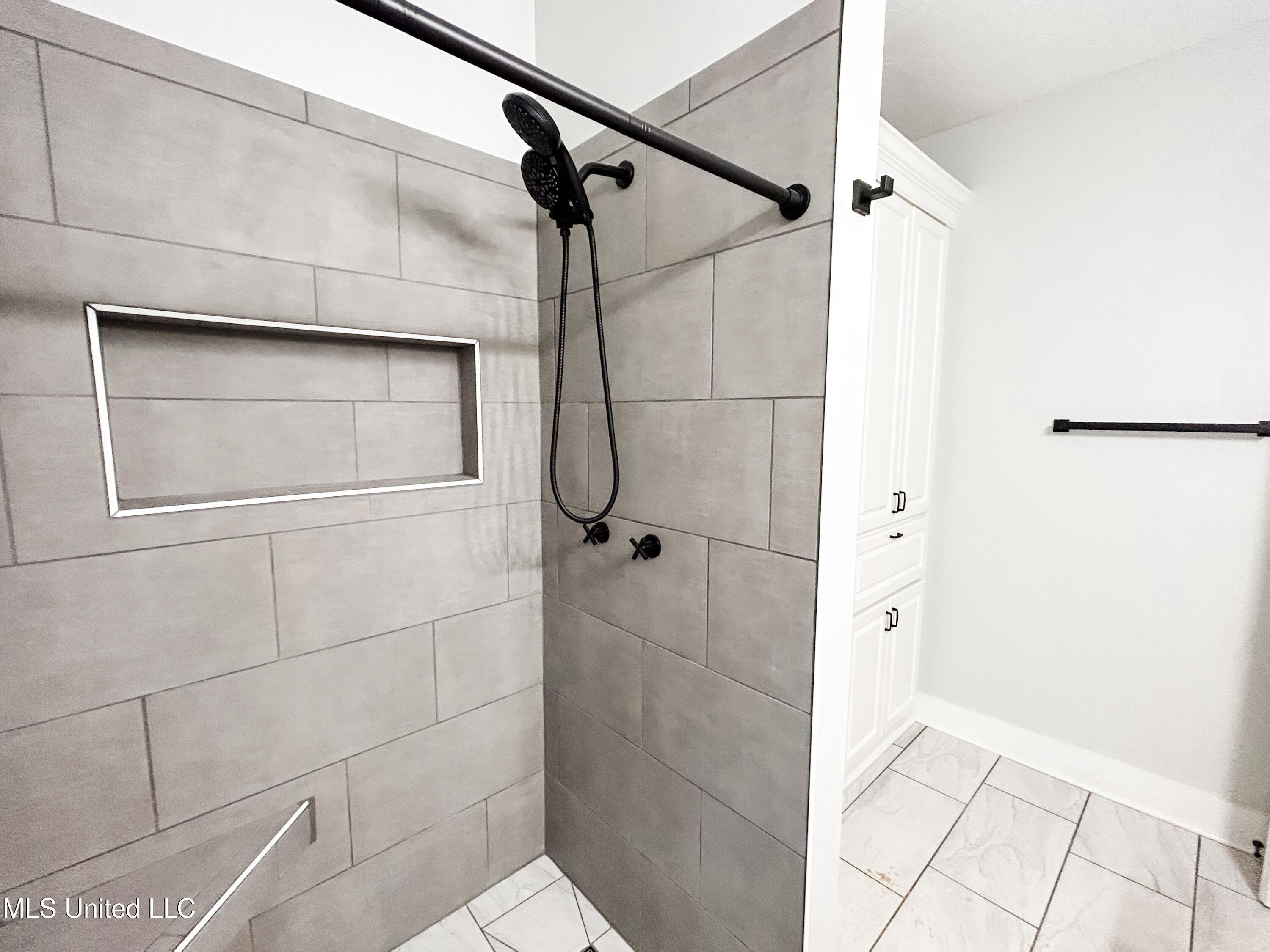 1611 Florence-Byram Road Florence, MS 39073 - Photo 13 of 46 IMG_4681