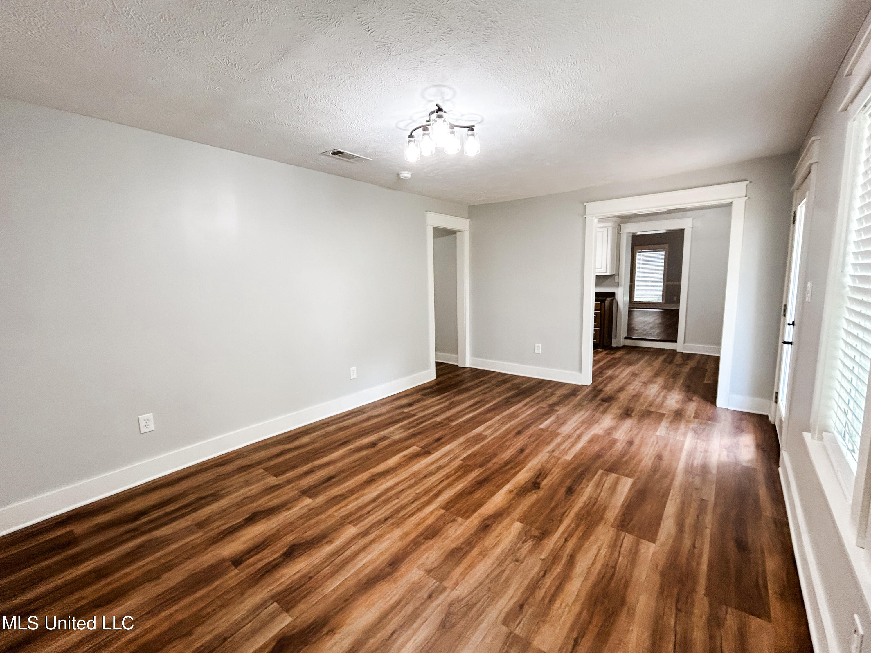 1611 Florence-Byram Road Florence, MS 39073 - Photo 23 of 46 IMG_4694