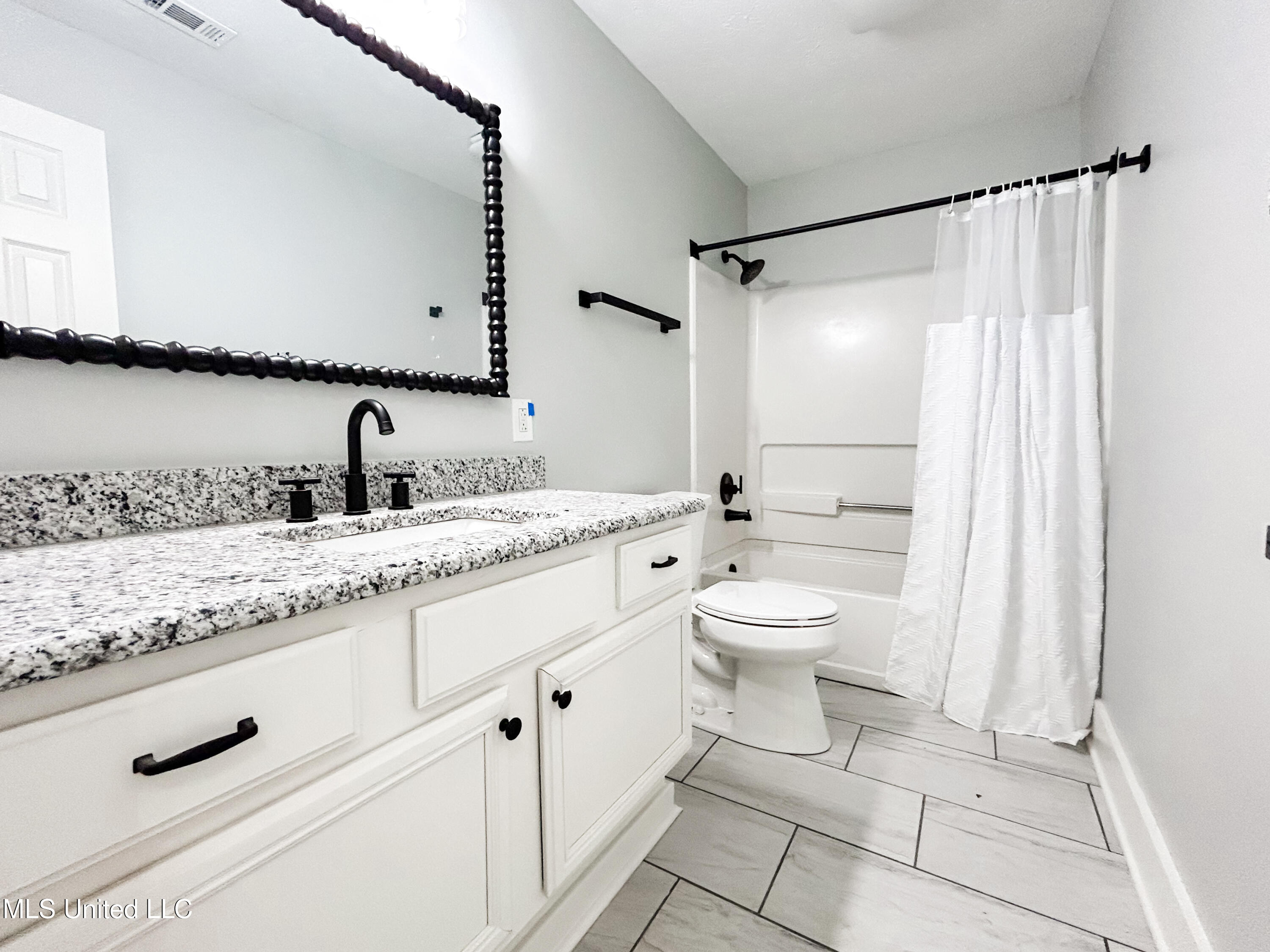 1611 Florence-Byram Road Florence, MS 39073 - Photo 27 of 46 IMG_4699