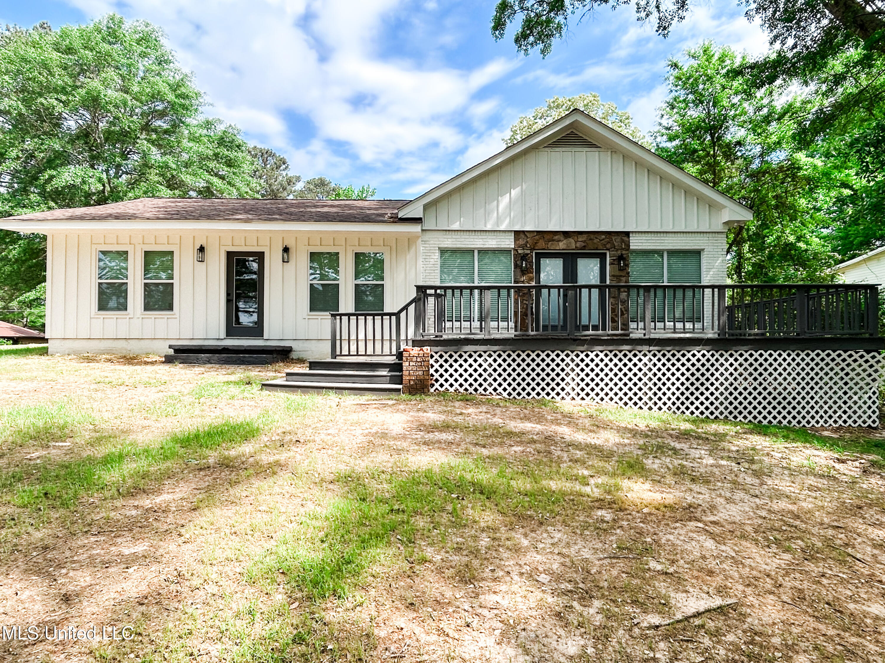 1611 Florence-Byram Road Florence, MS 39073 - Photo 42 of 46 IMG_4711