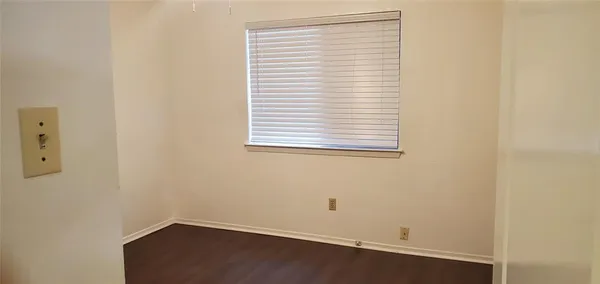 $1,600 | 4509 Brown Bark Place, Unit B, Austin, TX 78727