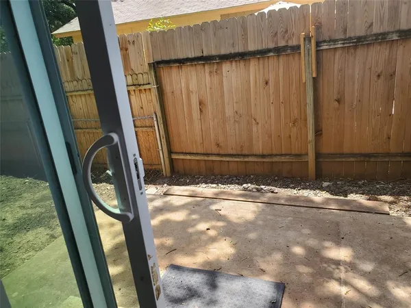 $1,600 | 4509 Brown Bark Place, Unit B, Austin, TX 78727