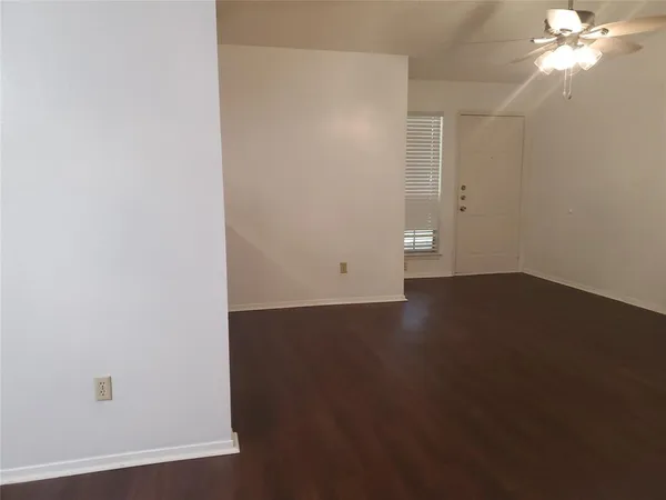 $1,600 | 4509 Brown Bark Place, Unit B, Austin, TX 78727