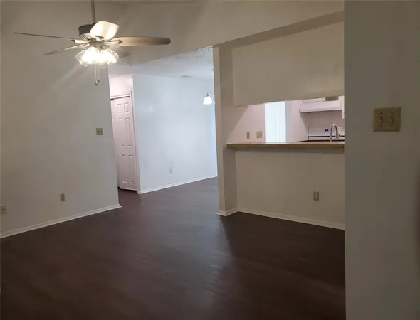$1,600 | 4509 Brown Bark Place, Unit B, Austin, TX 78727