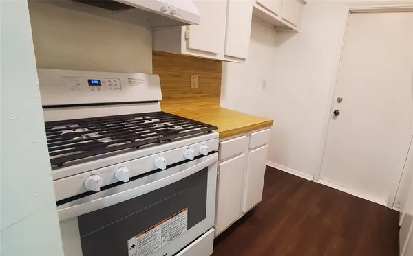 $1,600 | 4509 Brown Bark Place, Unit B, Austin, TX 78727