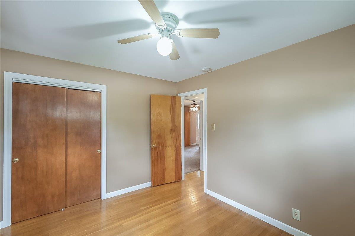655 Cardinal Lane Lexington, KY 40503 - Photo 13 of 29 Photo 13