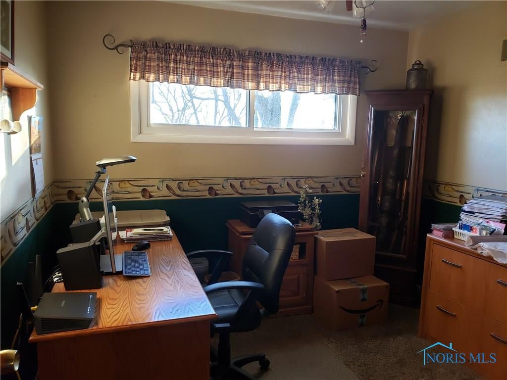2129 Baker Road Fremont, OH 43420 - Photo 9 of 17 Gallery Image 9
