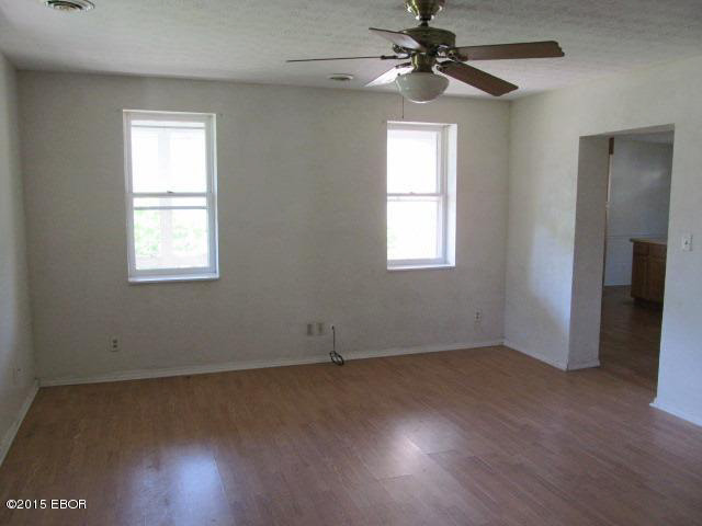 911 Salem Road Mount Vernon, IL 62864 - Photo 2 of 50