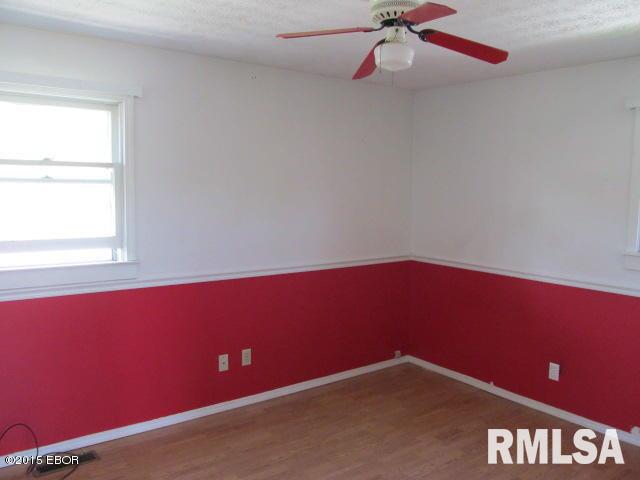 911 Salem Road Mount Vernon, IL 62864 - Photo 8 of 50